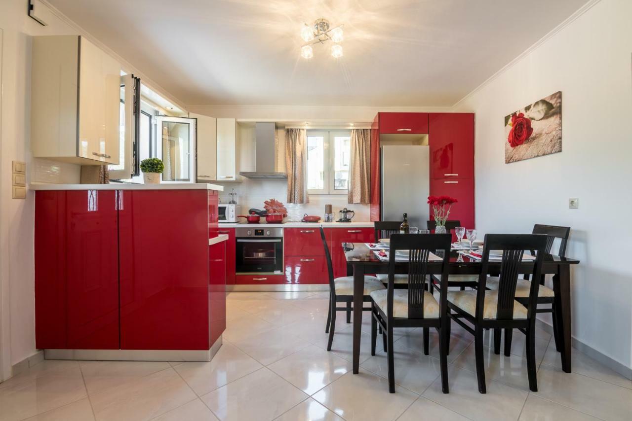 Sofia'S Apartments Razata Екстер'єр фото